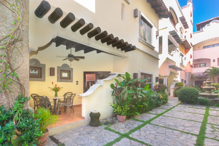 Condo 4A in West Bay Beach